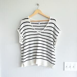 Evereve V-Neck Striped Knit Sweater Black White L